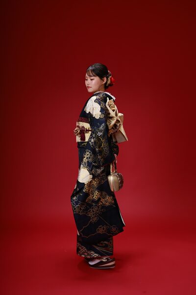 成人式前撮り 黒振袖